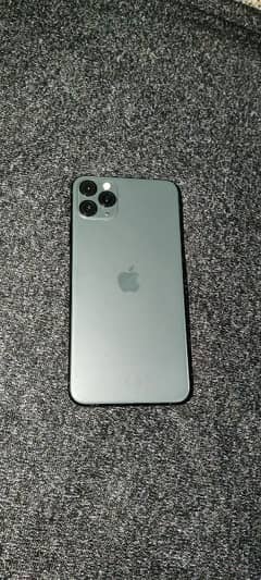 iphone 11 pro max 256 GB with box