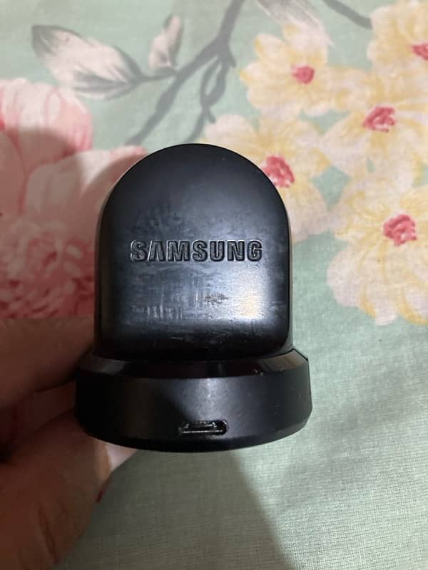 Samsung Gear S3 Wireless Charger Cradle 3