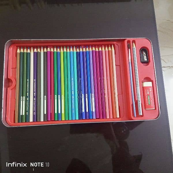 Faber Castell 64 pieces set 3