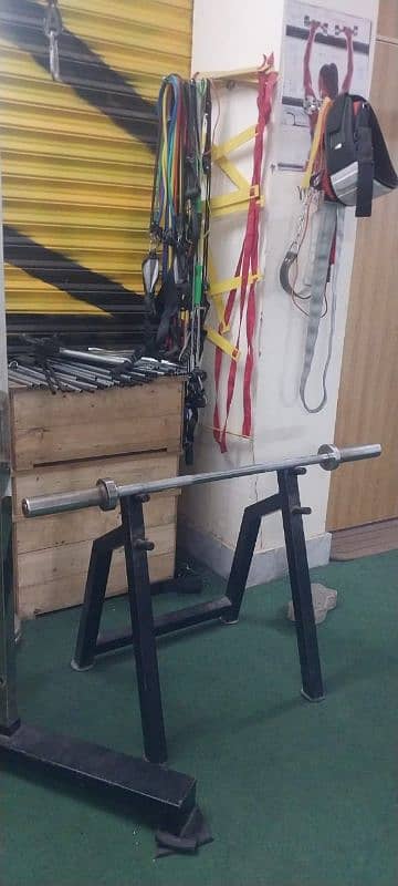 old gym machinery reasonable price 3