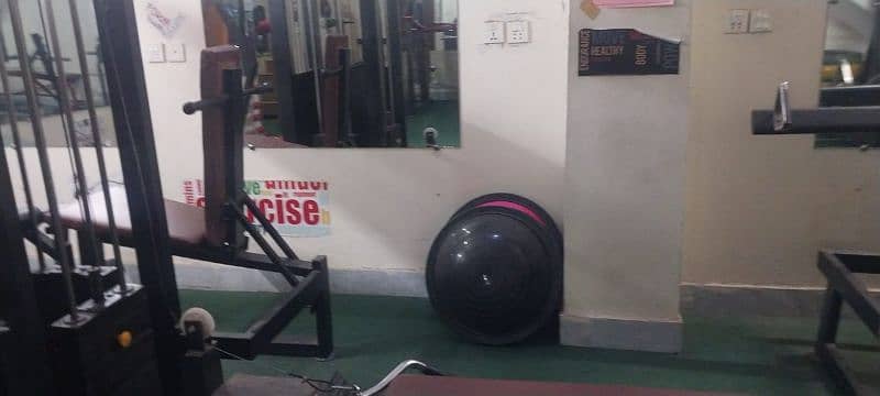 old gym machinery reasonable price 6