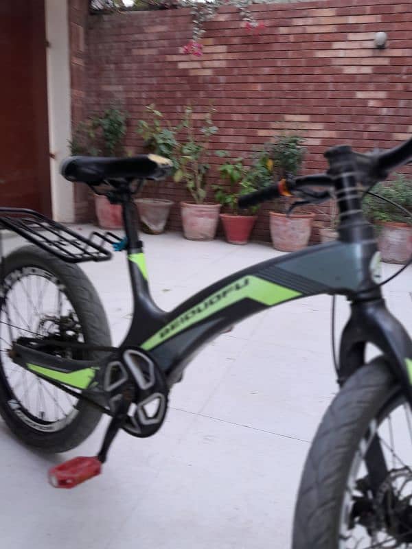 CYCLE BILKUL NEW HAI 10 BY 10 HAI BUY AND DRIVE 2