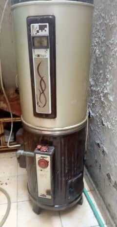 Gas+Electric Geyser For Sale 25 Gallon