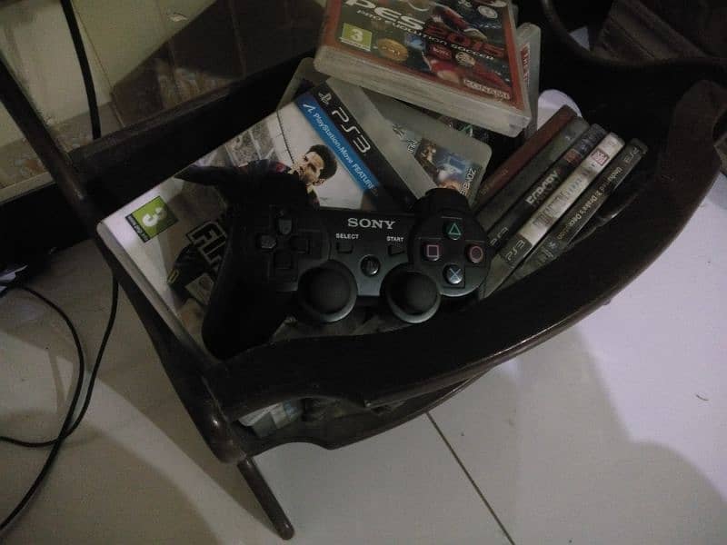 Playstation 3 Slim with 20 plus CD and 3 wireless controllers 1