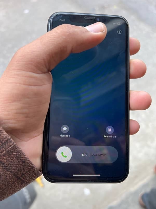 iphone xr 64 gb sim working 6