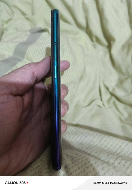 oppo reno 2z 8/256gb 10/10 lush pop up camera urgent sale 5