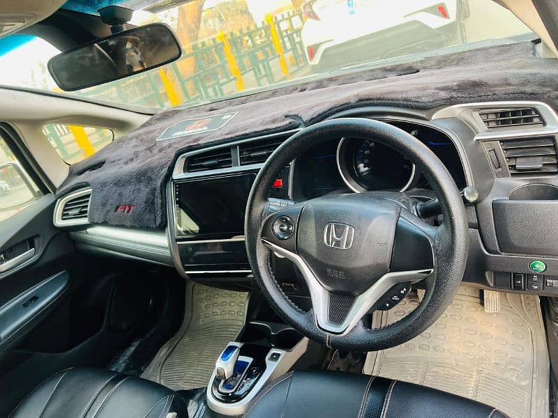 Honda Fit 2014 8