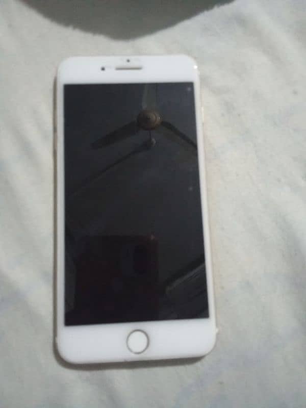 IPhone 7 plus 256GB 10/10 new condition 2