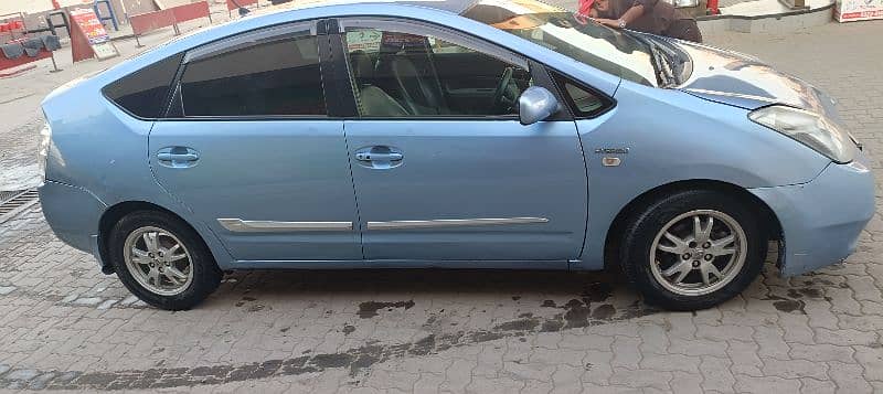 Toyota Prius 2007/2013 registered contact 03079467671 6