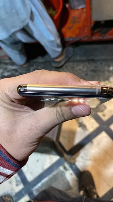 iphone xs max 512gb non pta factory unlock 3