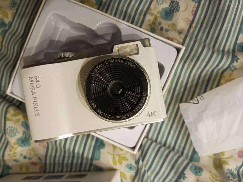 Digital Camera for Sale 2