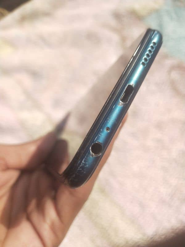 vivo Y15 for urgent sale 3