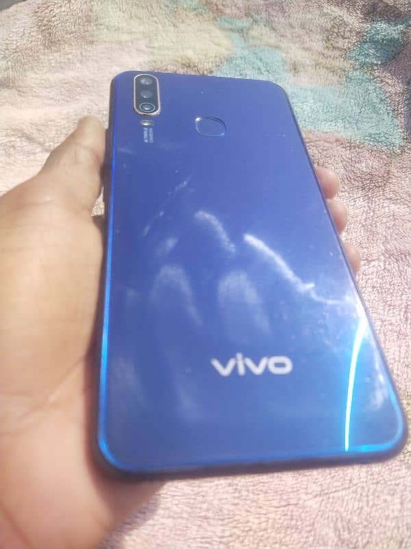 vivo Y15 for urgent sale 4