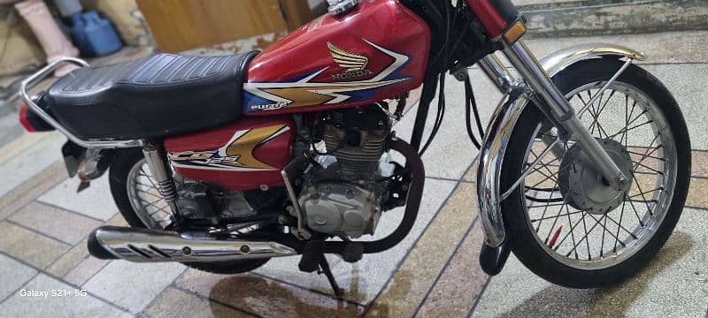 honda cg125 like new bike 2