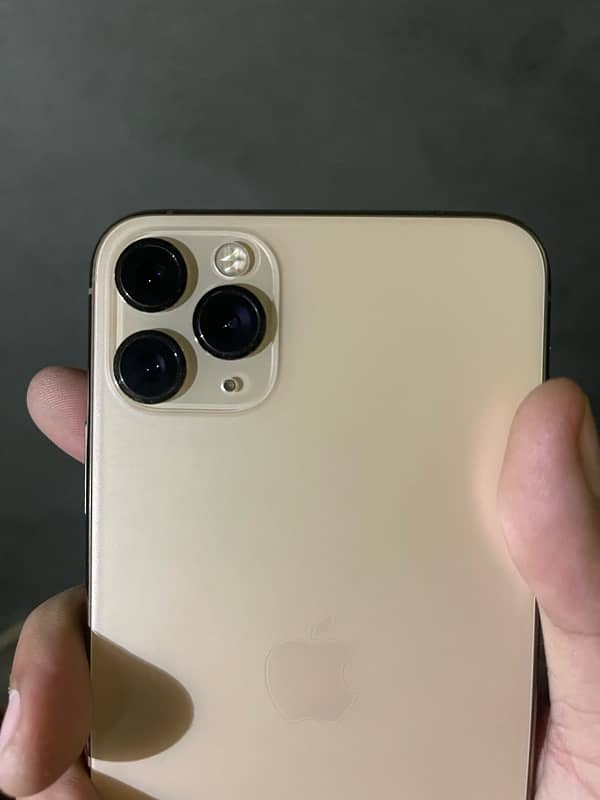 iphone 11 pro max 64gb Pta Approved 5