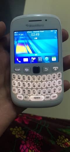 blackberry curve 9320