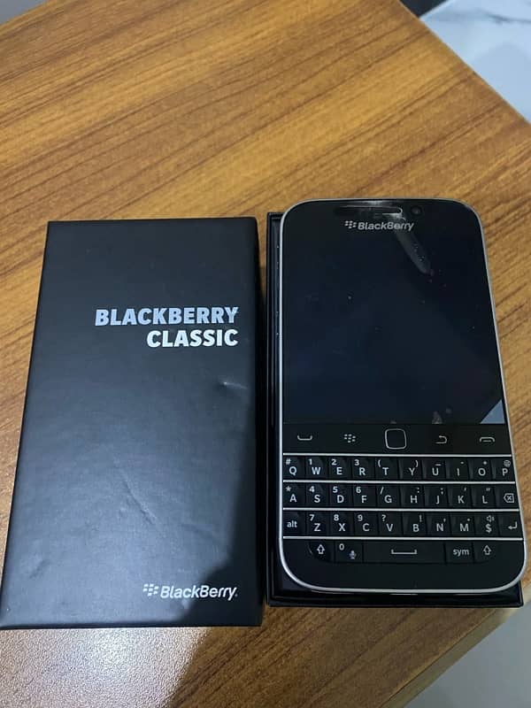 blackberry classic 1