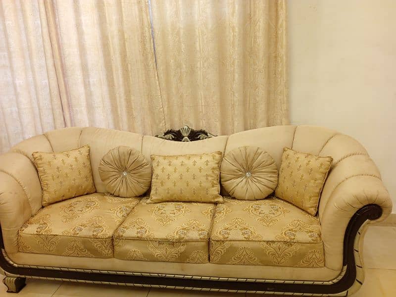 wooden sofa set seven seater 2