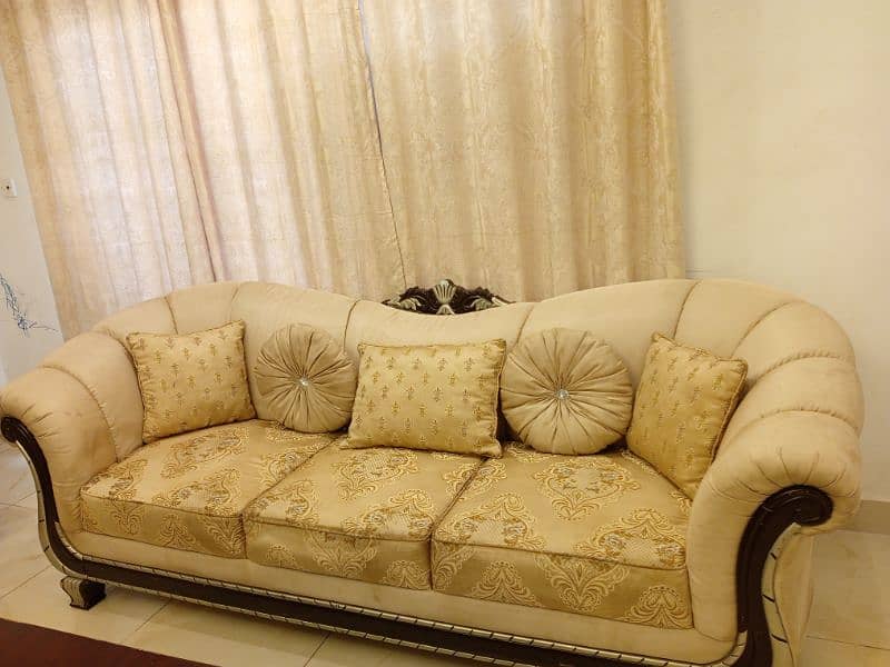 wooden sofa set seven seater 3