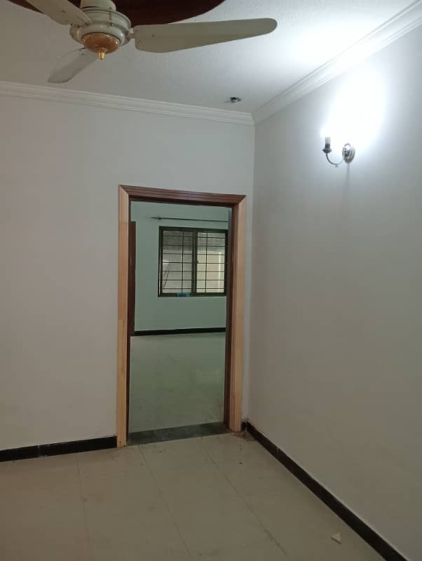 7marla 4beds neat and clean house for rent in G 13 2 islamabad 6