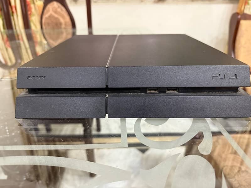 playstation 4 fat with box 1