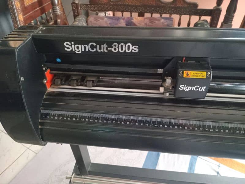 Plotter Cutting Sign800s 1