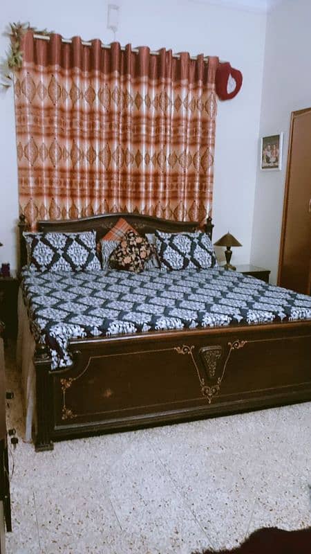 Wooden bed 4