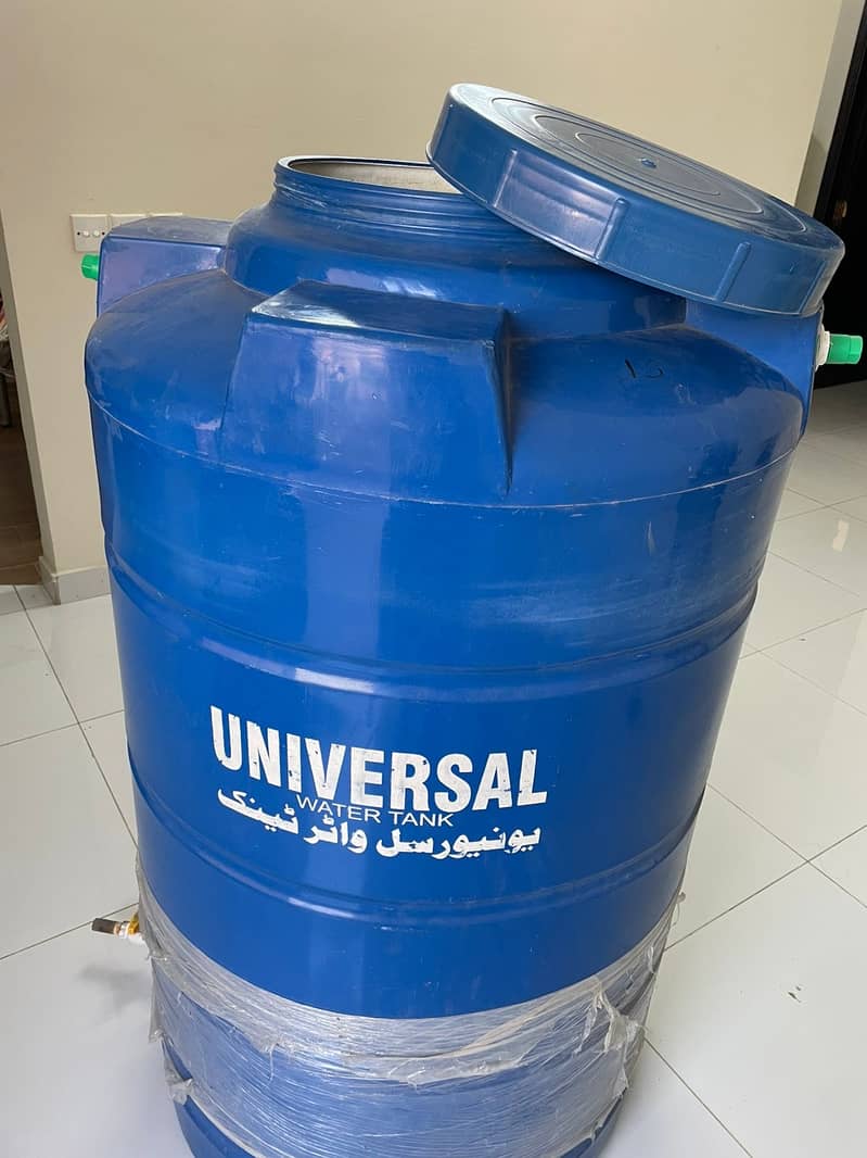 1000 Litre Universal Water Tank 0