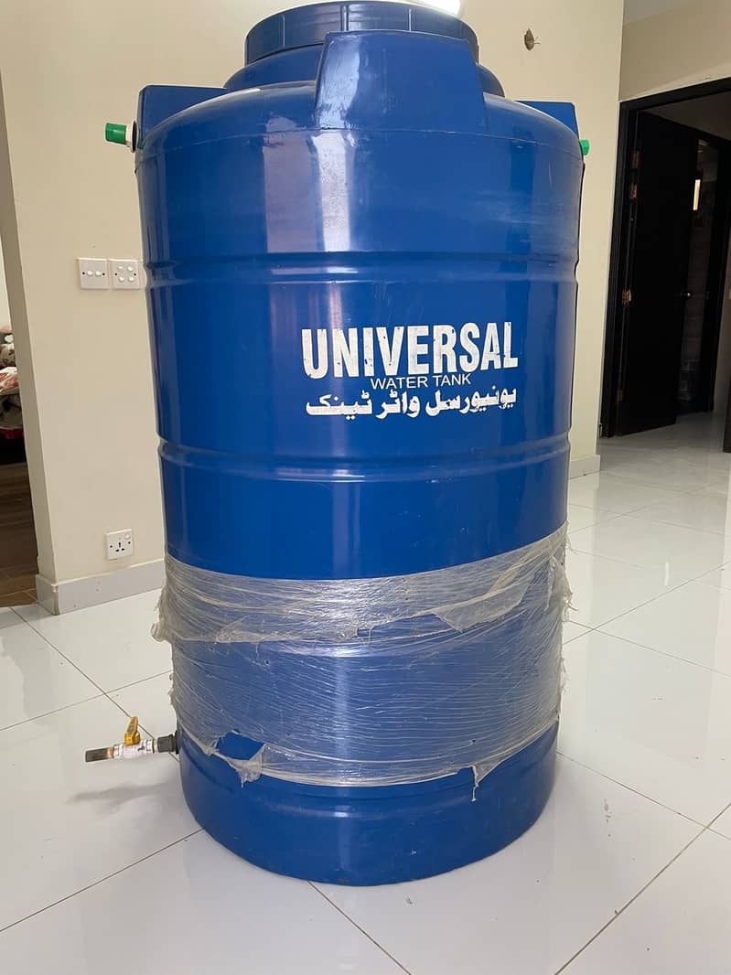 1000 Litre Universal Water Tank 1