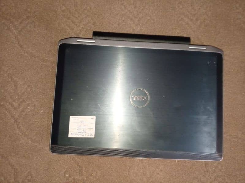 Dell 6420 core i 7 2nd generation 4gb Ram SSD 250 1