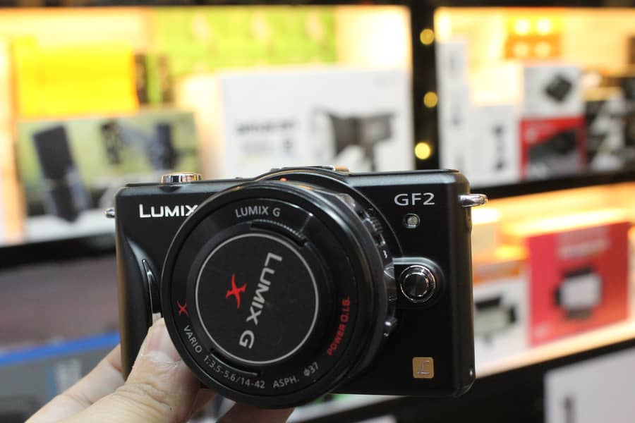 Lumix GF2 Mirrorless Camera + 14-42mm Lens 1