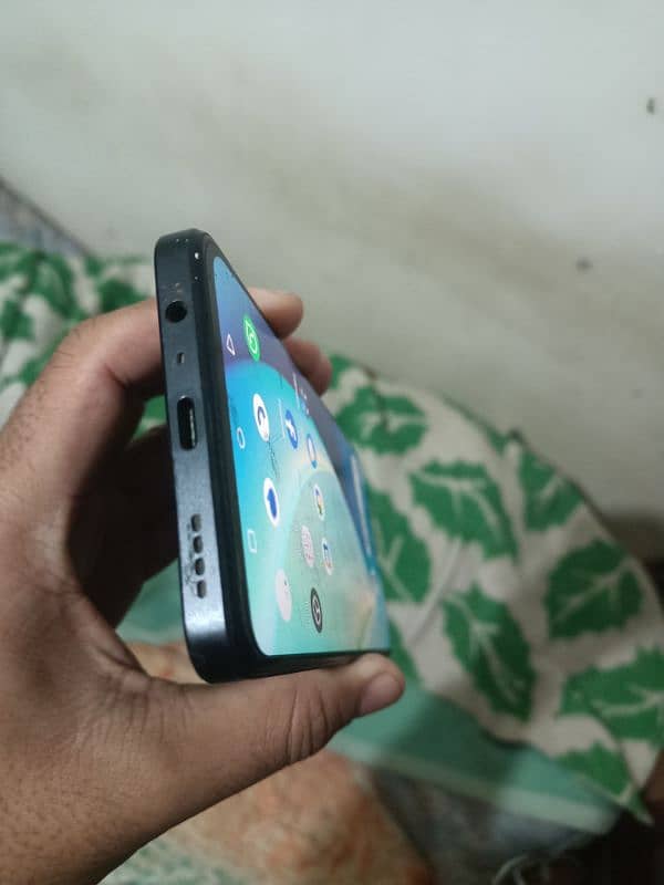 realme  c51 for sale 3