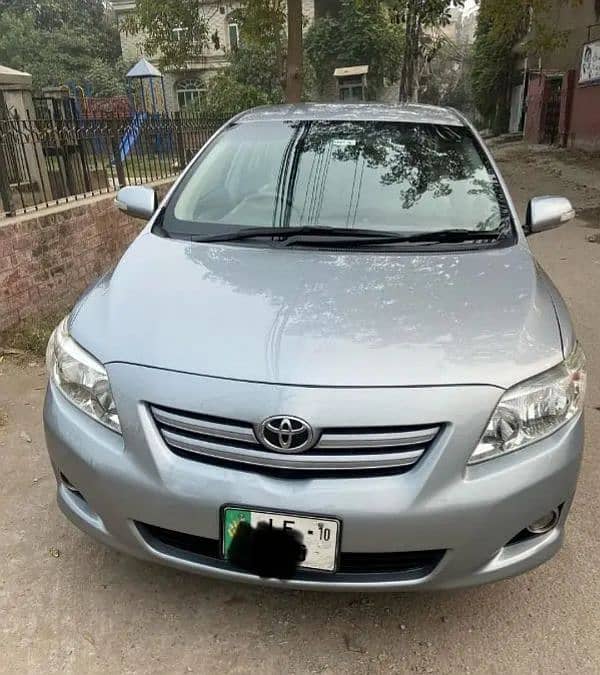 Toyota Corolla Altis 2010 3