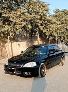 Honda Civic VTi 2000 Automatic modified look call 03111018645