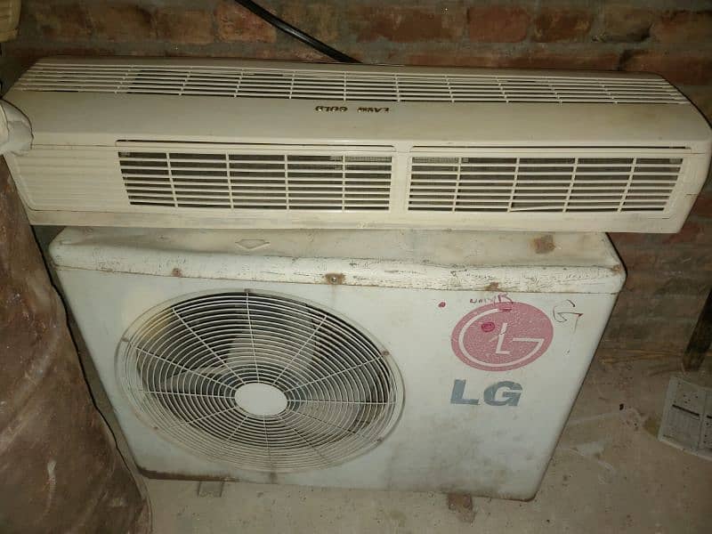 Lg 1.5 ton Ac 0