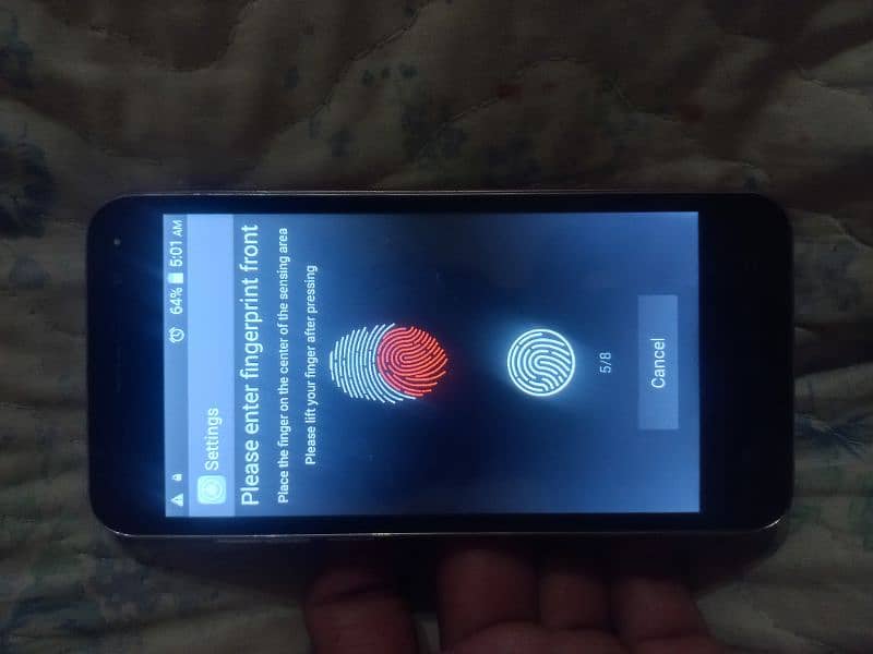 H D resolution phone 512 gp display fingers no open price final ha 7