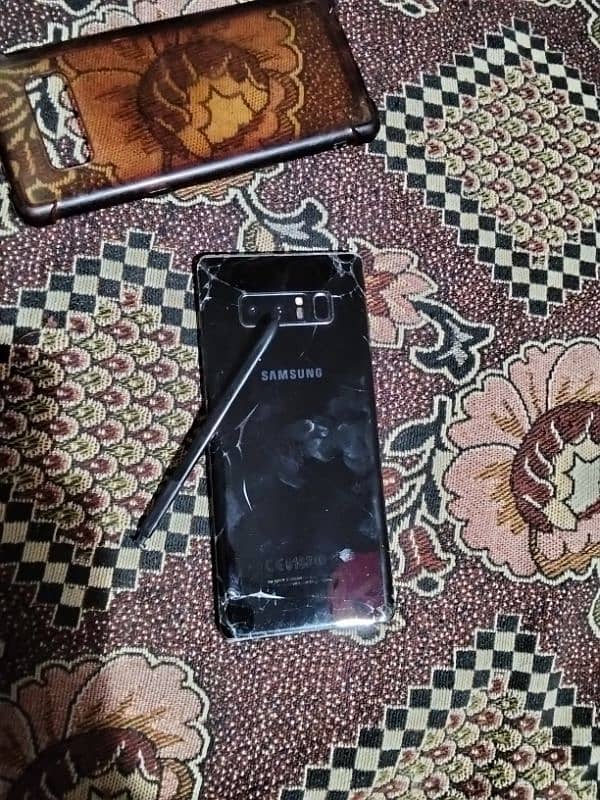 Samsung Galaxy note 8 only sale . no shade 2