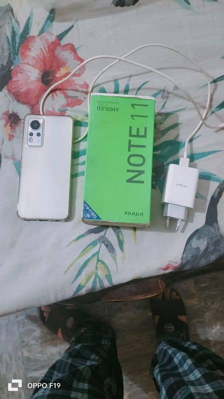 infnix note 11 10/10 condition all box available with original charger 3