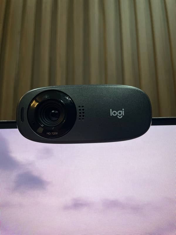 Logitech C310 HD 720p 30fps Webcam 1