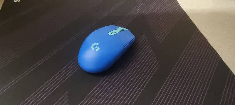 SWIPE GAMING MOUSE PAD (1 WEEK USED) 1