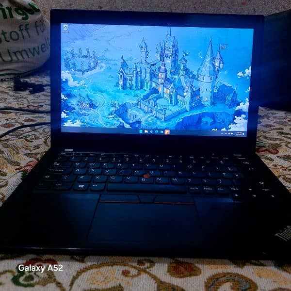 lenovo thinkpad x280 8/258 i5 7th gen ultra portable 2