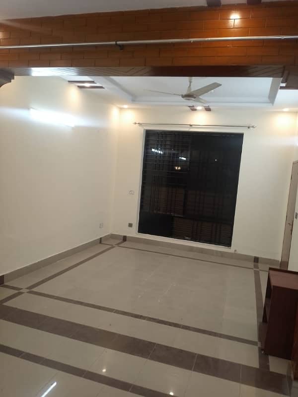 5 Marla House For Rent In Johar Town Phase 2 Near By UCP University And Shoukat Khanam 8