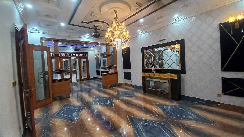 1 kanal House For Rent In Pcsir Phase 2 Near By UCP University And Shoukat Khanam 4