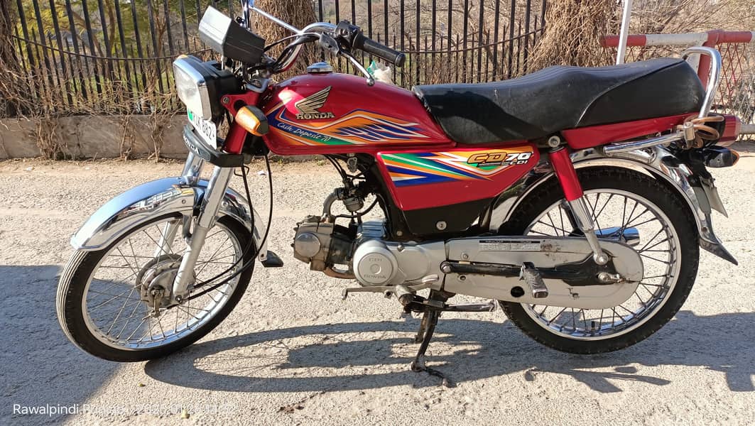 Honda CD 70 2020 9