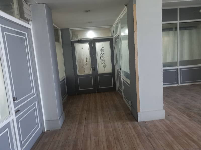 Blue Area Office 1500 Square Feet Jinnah Avenue For Rent 4