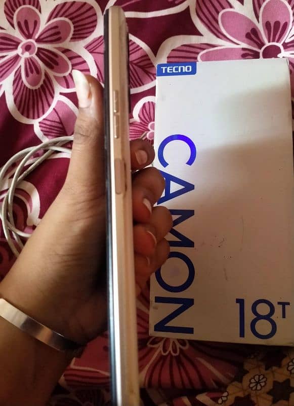 Camon 18T 7