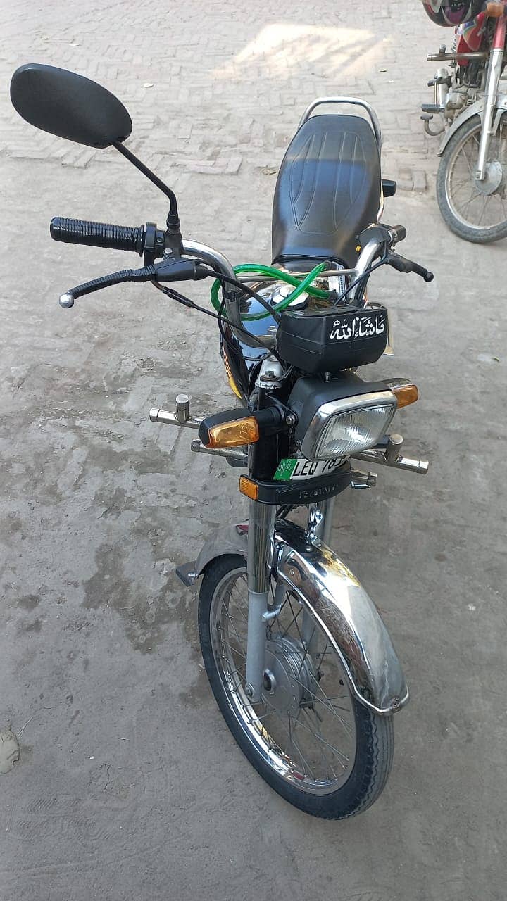 Honda CD 70 2019 3