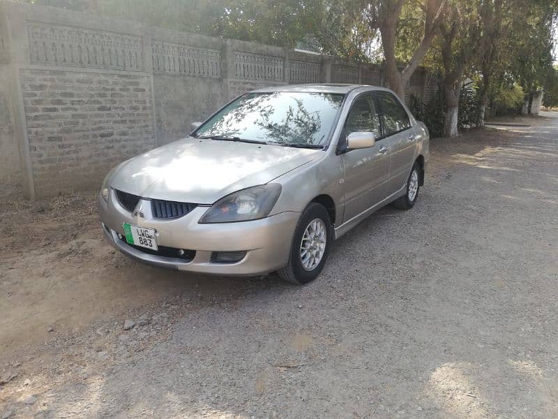 Mitsubishi lancer 1.6 glx Sunroof CVT 14