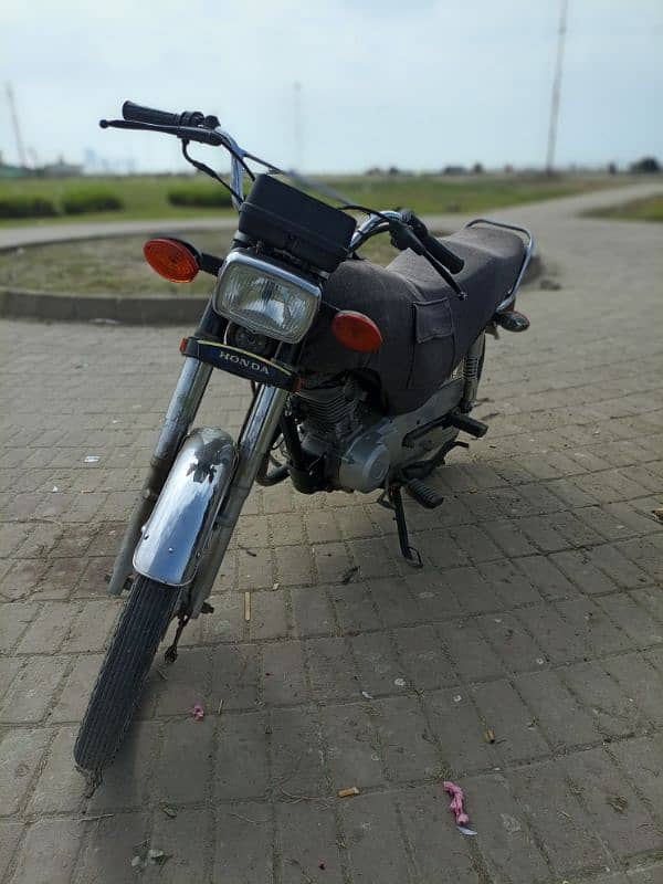 Honda cg 125 urgent sell 3