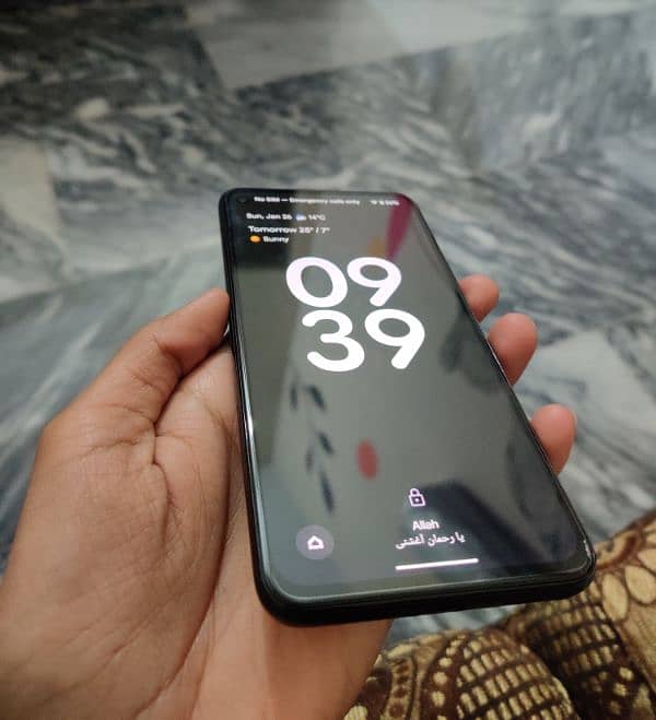 pixel 4a 5G 1